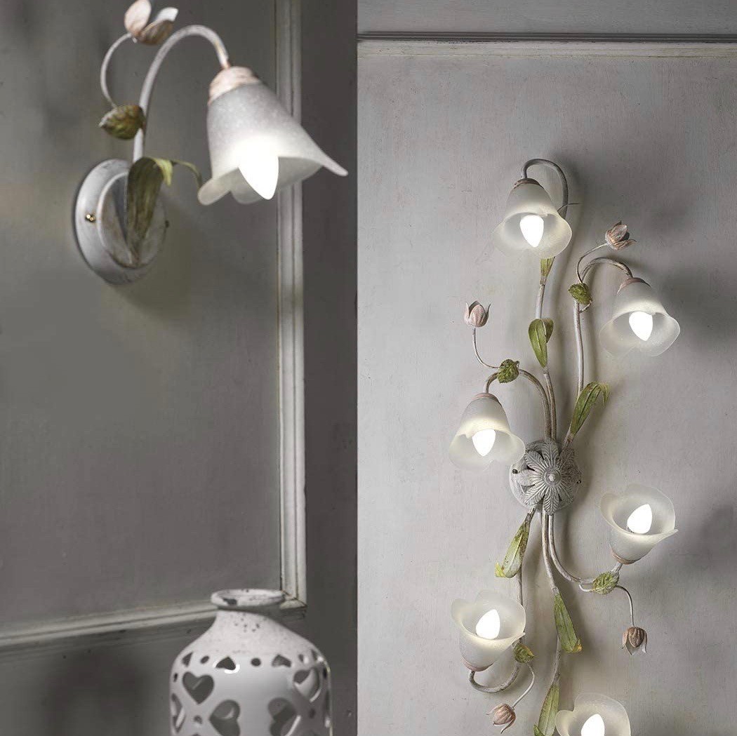 86,95 € Envio grátis | Luz de parede interna 88×34 cm. 4 focos. Desenho floral Metais e vidro. Cor branco