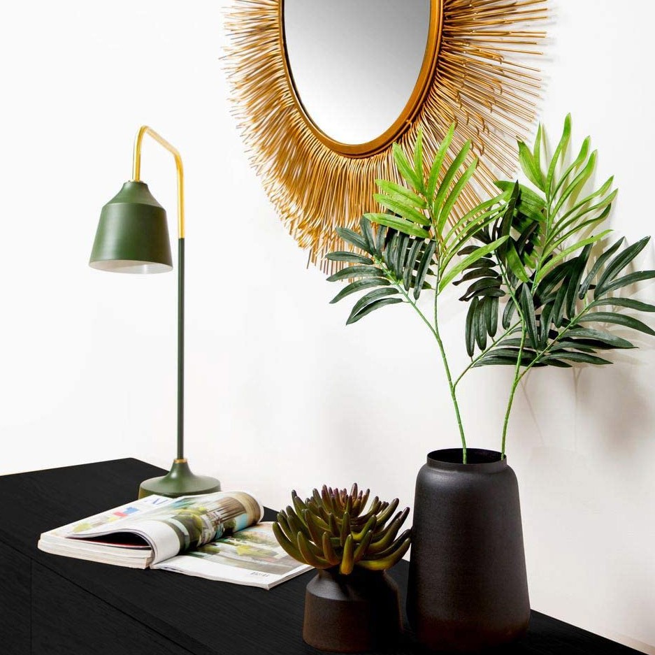 128,95 € Envio grátis | Lampada de escritorio 69×47 cm. Cristal. Cor verde