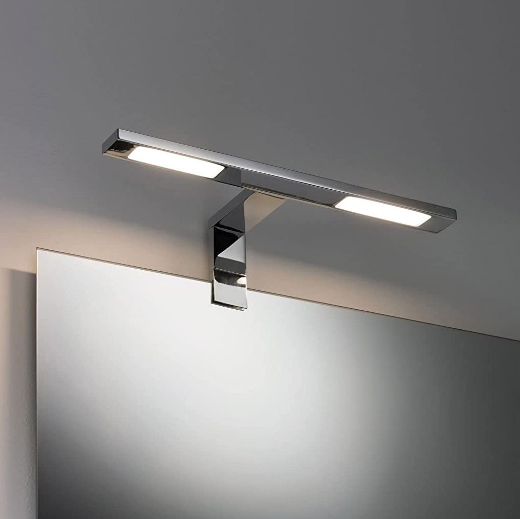 89,95 € 免费送货 | 家具照明 6W 30×11 cm. 壁灯 金属. 镀铬 颜色