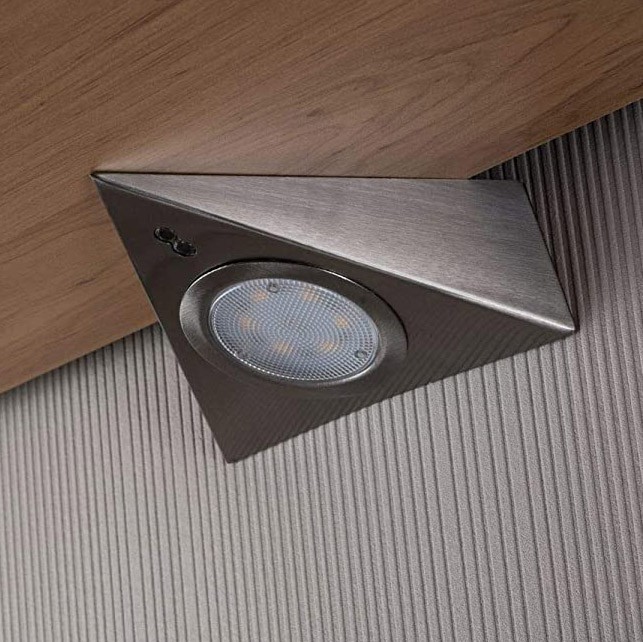 86,95 € Envio grátis | Caixa de 3 unidades Iluminação de móveis 8W 2700K Luz muito quente. 14×11 cm. LED embutido. Sensor de proximidade Aço, cristal e metais. Cor cinza