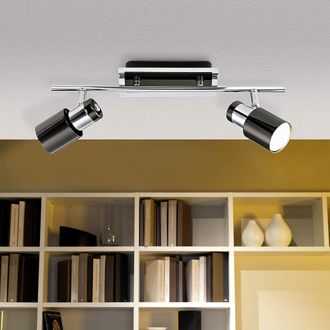 67,95 € Envoi gratuit | Projecteur d'intérieur Eglo 5W 3000K Lumière chaude. 39×7 cm. Spot LED double orientable Acier. Couleur nickel