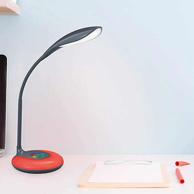78,95 € Envio grátis | Lampada de escritorio Reality 4W 34×24 cm. Flexível Pmma. Cor preto