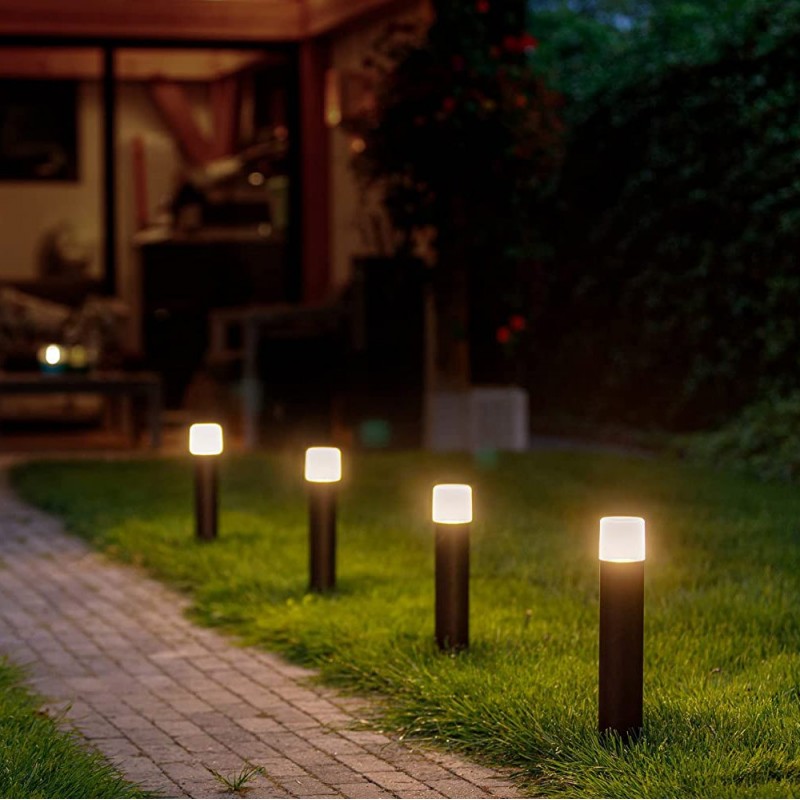 77,95 € Free Shipping | 4 units box Luminous beacon 1W Cylindrical Shape 35×25 cm. Ground fixing by stake Terrace, garden and public space. Aluminum and PMMA. Black Color