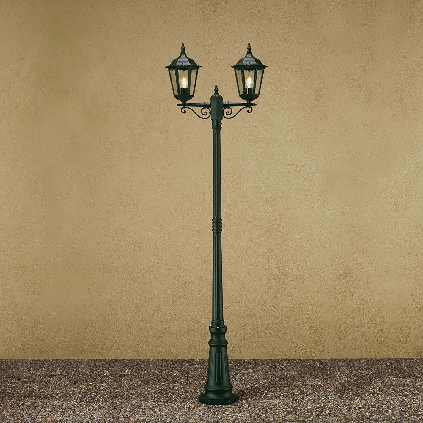 269,95 € Spedizione Gratuita | Lampione 100W 220×63 cm. 2 teste Alluminio. Colore verde